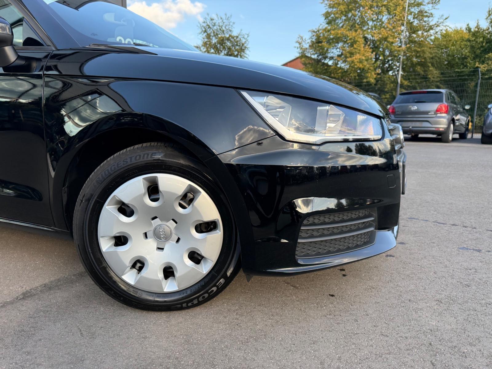 Audi A1 Sportback Ultra Sport*SHZ*TEMP*FSP*USB*HU NEU