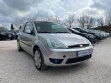 Ford FORD FIESTA 1.6 TDCI - 2006 - Ford Fiesta aus 2006 mit Diesel-Antrieb