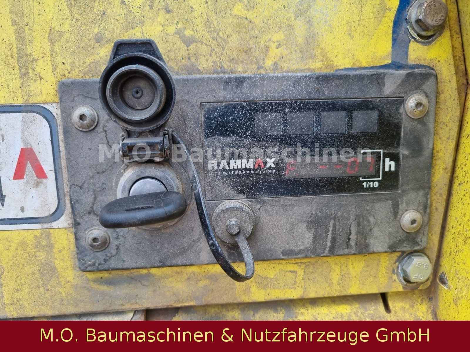Fahrzeugabbildung Rammax RW 1504 HF / Grabenwalze / 1,5 t /