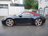 992