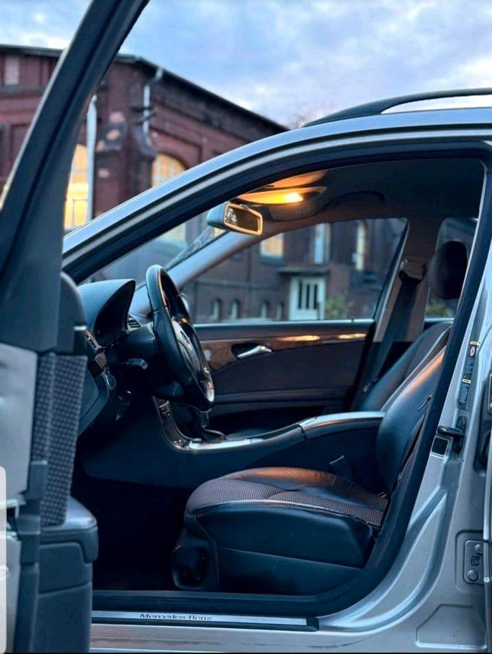 Mercedes-Benz  2004 — photo 10