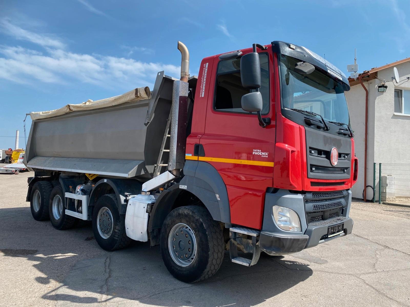 Tatra PHOENIX VS-MONT 8x8 onesided kipper 20m3 116