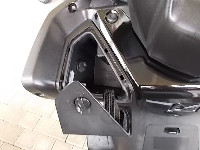 Kymco Downtown 300i