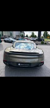 Aston Martin DBS 5.2 V12 -