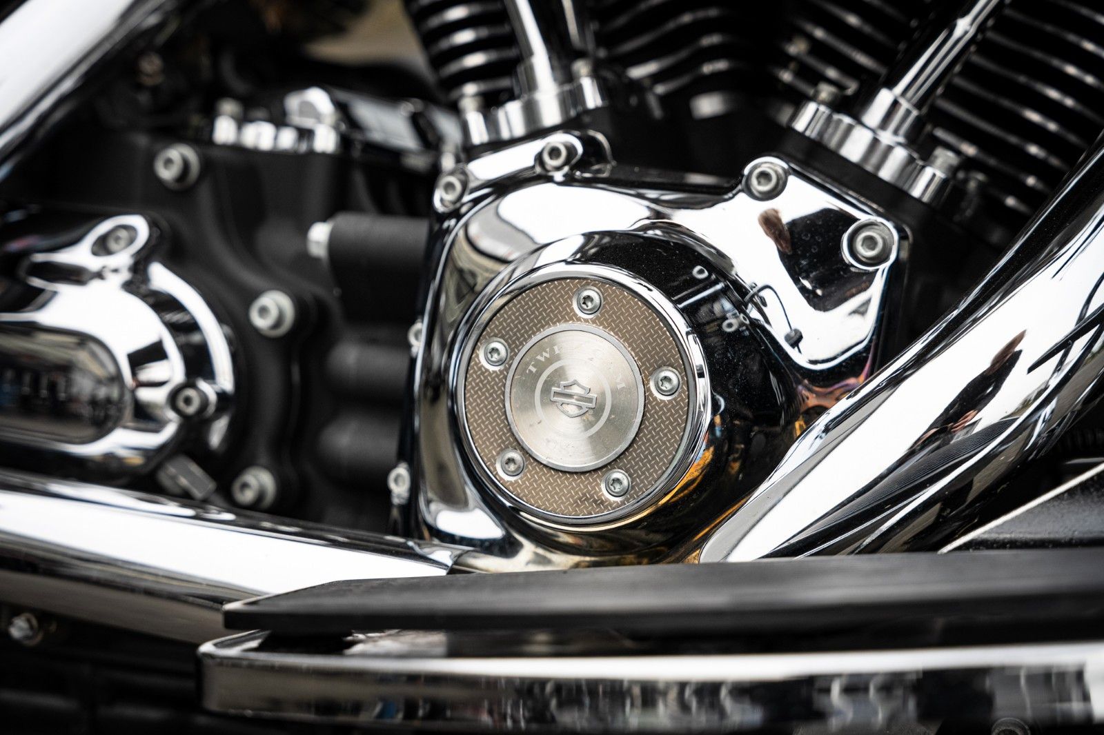 Fahrzeugabbildung Harley-Davidson FLHRC Road King Classic - PENZL ABGASANLAGE -