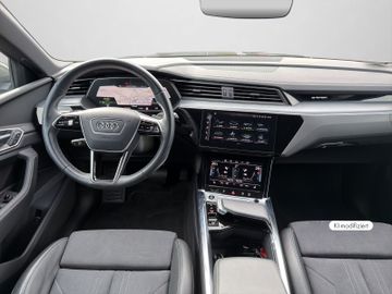 Audi Q8 e-tron - 3