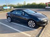 Opel Cascada 1.6 Innovation 170 PS AHK  - Opel Cascada: Von Privat