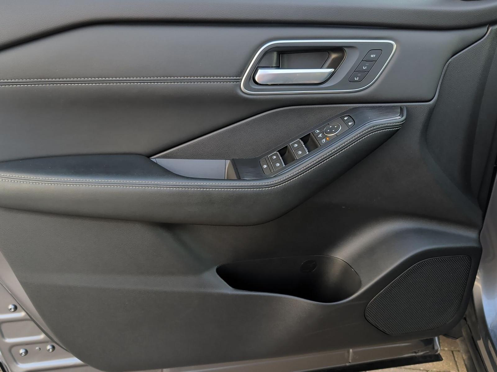 Nissan X-Trail teknaPlus Leder+20Z+PanoSD+BOSE+ProPilot, миниатюра 24