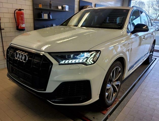 Audi Q7 60 TFSIe quattro - S LINE / S-SITZE / HEAD-UP