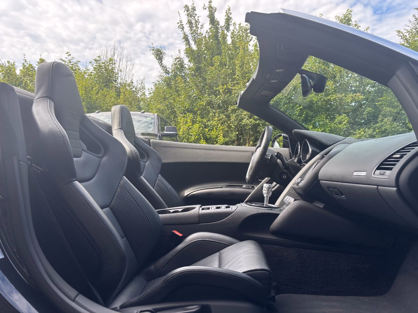 AUDI R8 SPYDER 4.2 FSI QUATTRO