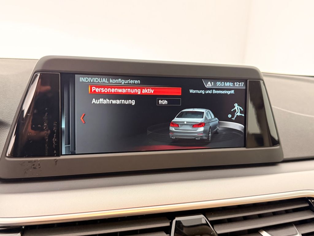 BMW 530i / 1.H RENTNER/ NUR 37.tKM/ GARANTIE/ BMW 530i / 1.H RENTNER/ NUR 37.tKM/ GARANTIE/