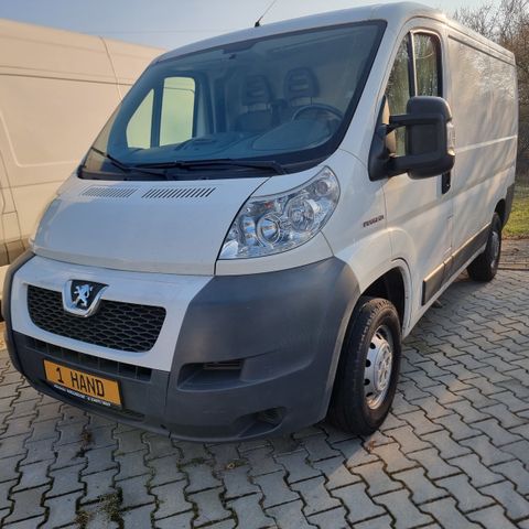 Peugeot BOXER LKW Kasten neues Modell 2,2 HDi 1.Hand