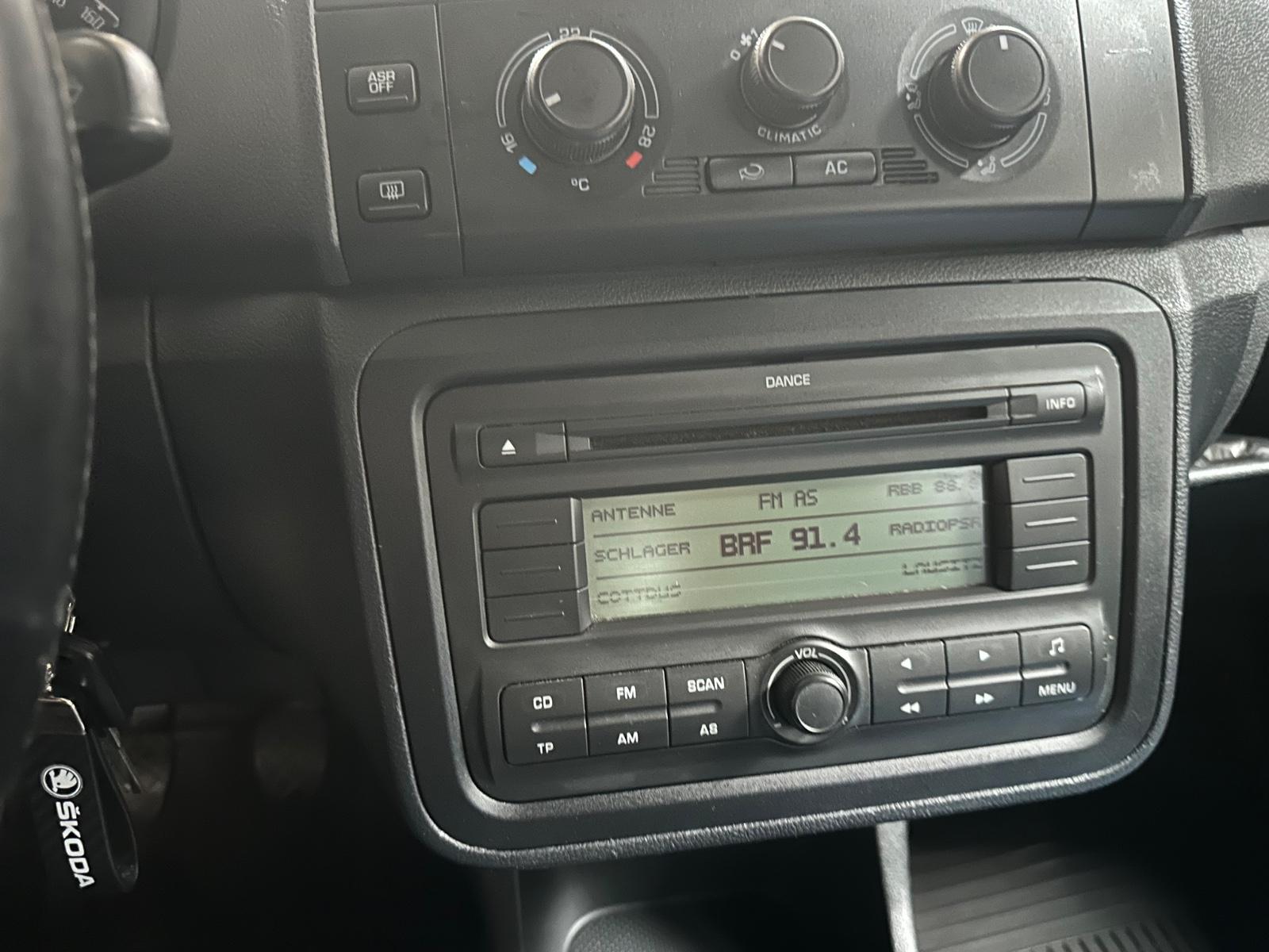 Skoda Fabia 2008 — photo 16