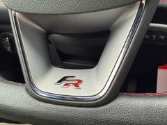 Fahrzeugabbildung Seat Ibiza 1.0 TSI FR BEATS *LED*TEMP*SHZ*DAB+
