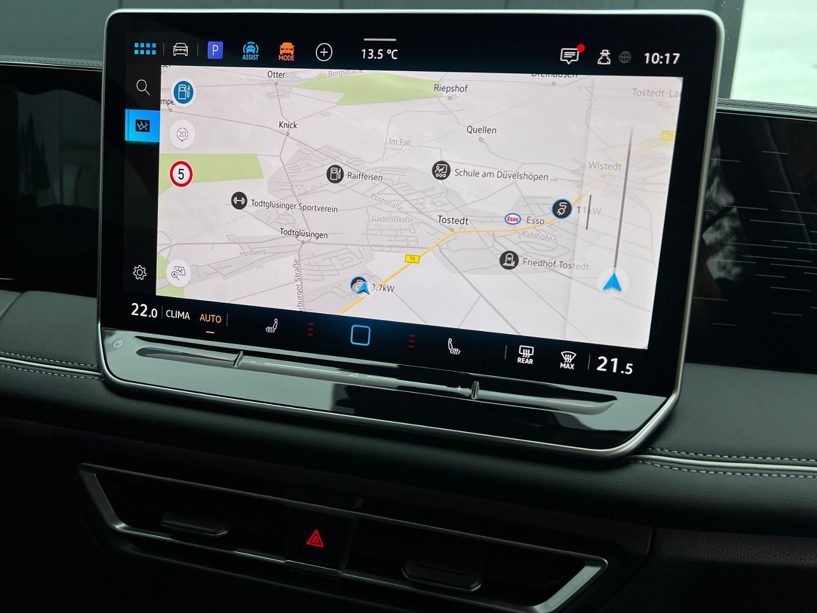 Fahrzeugabbildung Volkswagen Tiguan Elegance 2.0 TDI DSG *AHK, IQ.Light, 18'-