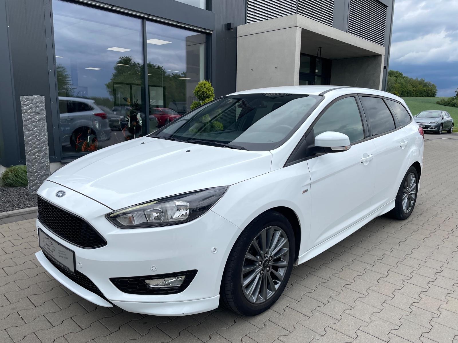 Ford Focus Turnier 1.0 EcoBoost ST-Line/Navi/Sitzhzg