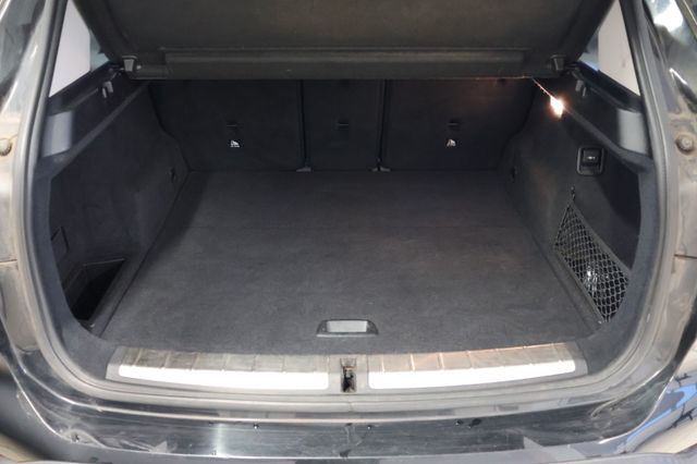 BMW X1 sDrive 18 i Klima PDC SommerWinterräder