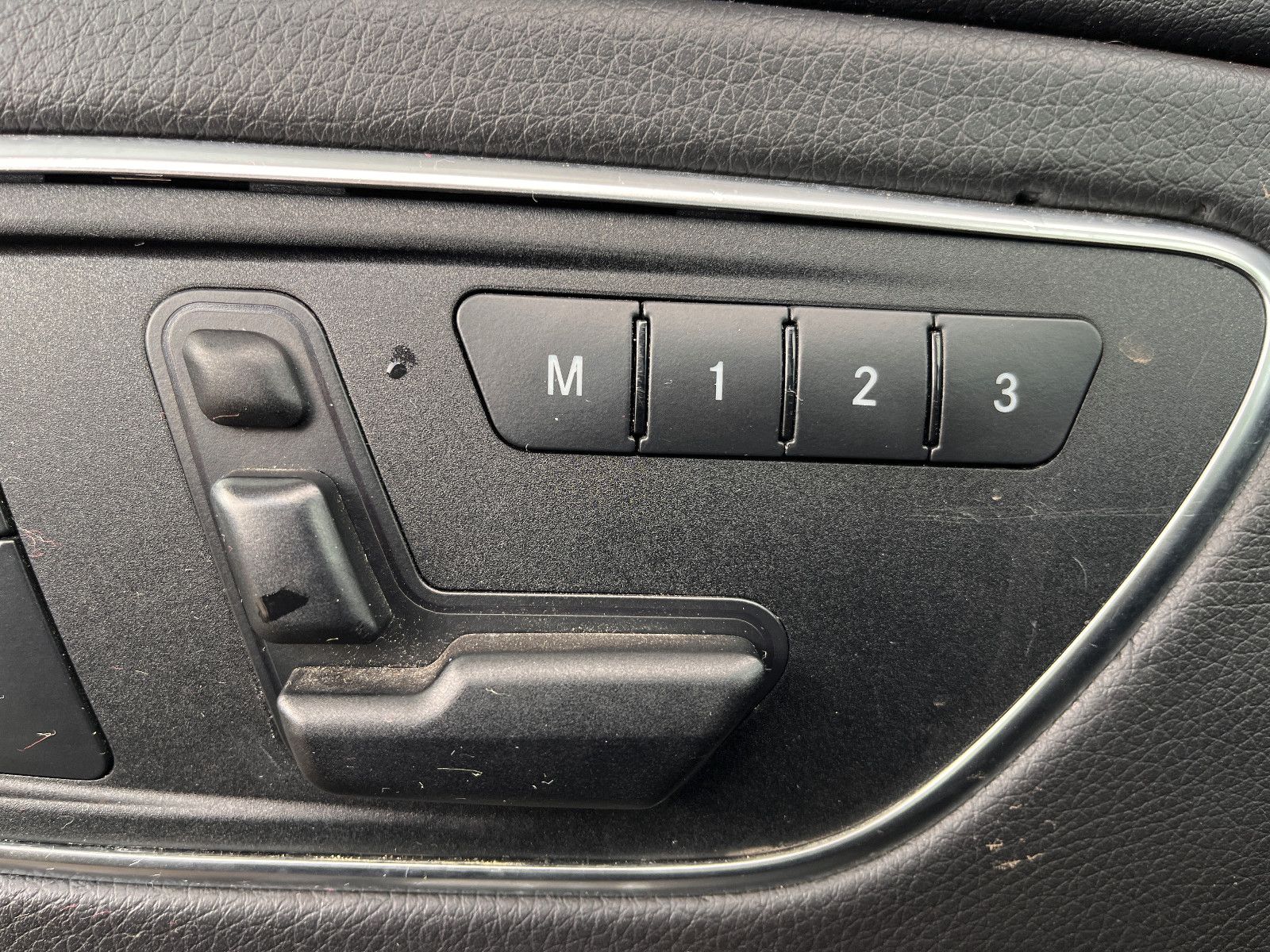 Fahrzeugabbildung Mercedes-Benz CLA 45 AMG 4Matic