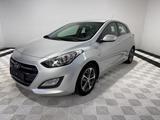 Hyundai i30 blue 1.6 CRDi 81kW Trend DCT°Automatik°Klima - Hyundai i30 mit Diesel-Antrieb: Limousine, Automatik