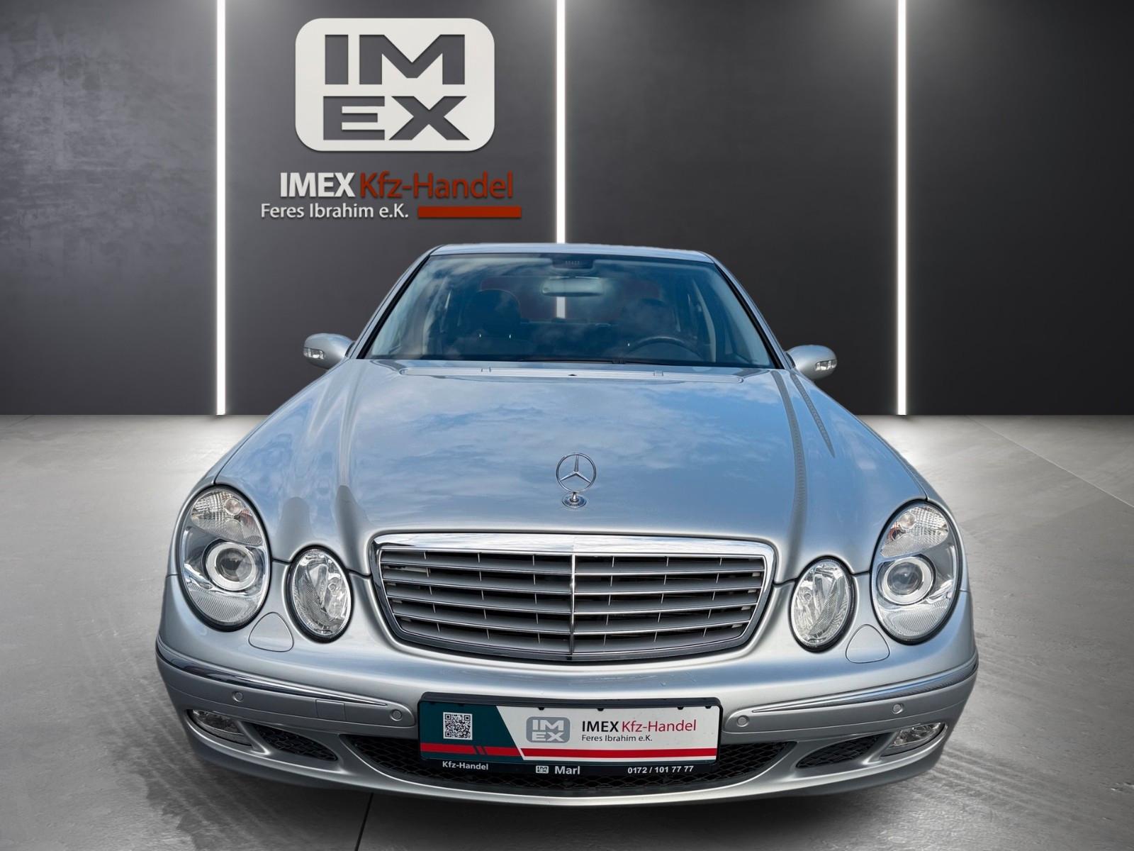 Mercedes-Benz E 200 Kompressor*1-HAND+SCHECKHEFT+SCHIEBEDACH*