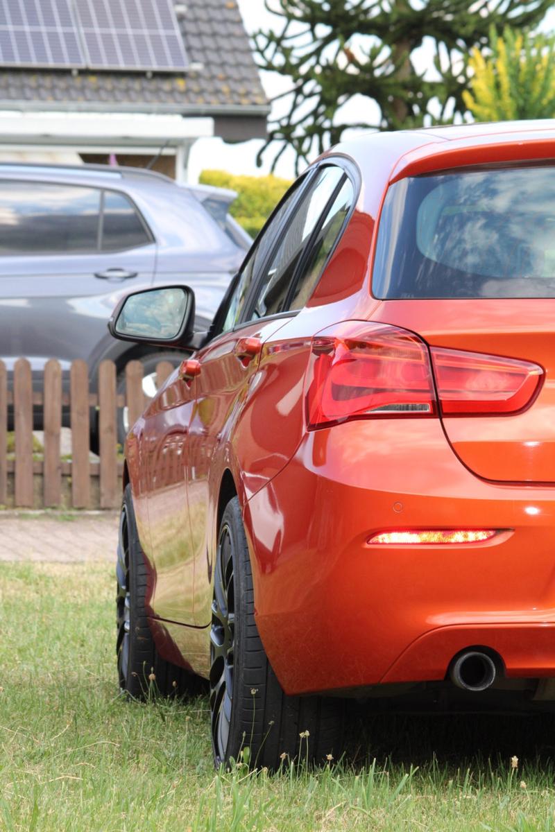 BMW 116i Advantage | 19 Zoll | scheckheftgepflegt 