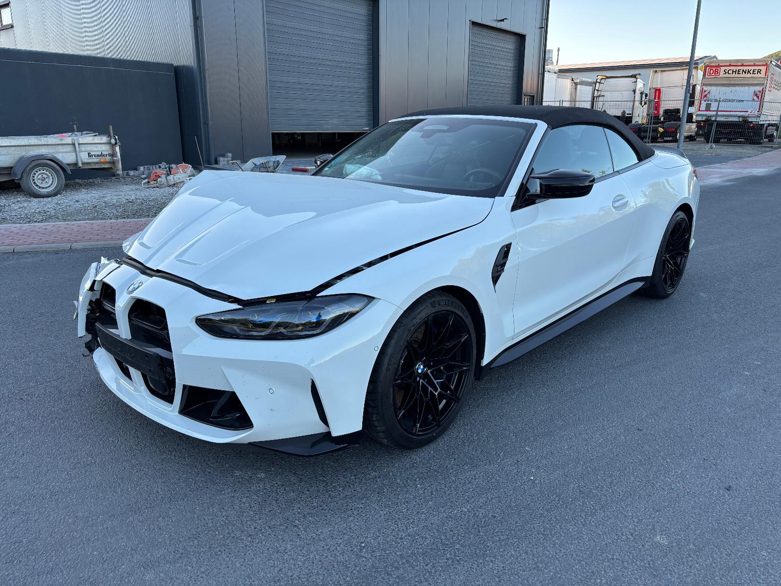 BMW M4 Cabrio xDrive Competition HELIX HEAD AIRSCARF