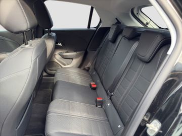 Fotografie des Opel Corsa Elegance AT Leder Kamera LED Sitzheizung