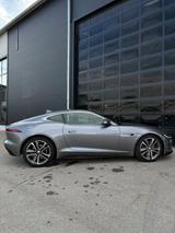 Jaguar F-Type Coupe R-Dynamic - Jaguar F-Type mit Benzin-Antrieb: Coupe
