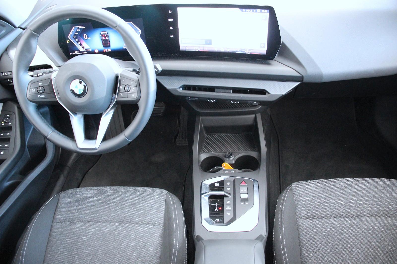 BMW 1 Series (F70) Shadow Line *LED*Kamera*Navi*Garantie, миниатюра 8
