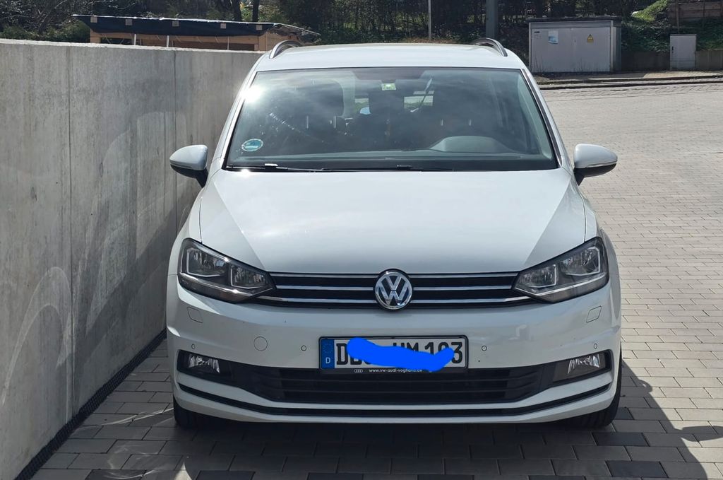 Image of Volkswagen Touran