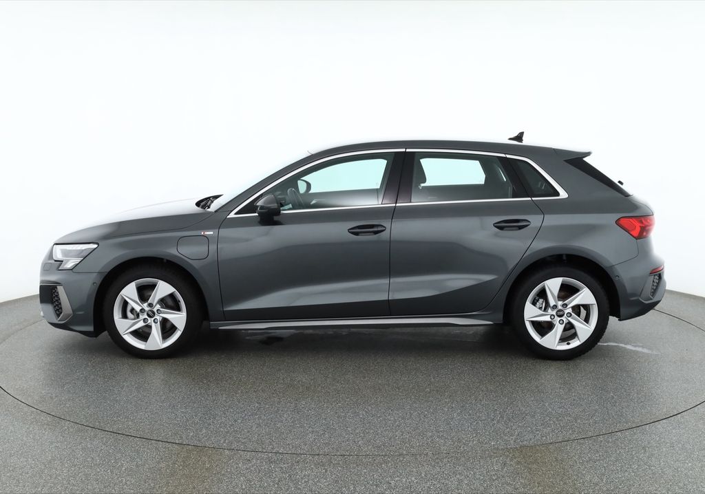 Audi A3 — fotografia 2