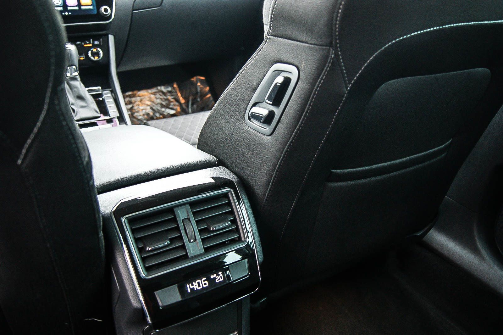 Fahrzeugabbildung SKODA Superb Combi 20TDI Style DSG NAVI AMUNDSEN XENON