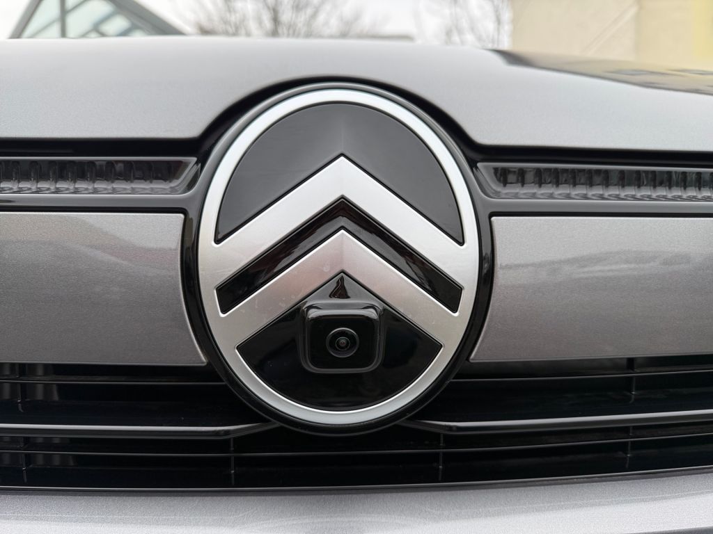 Fahrzeugabbildung Citroën C4 Benziner 130 MAX - Schiebedach/Winter Paket