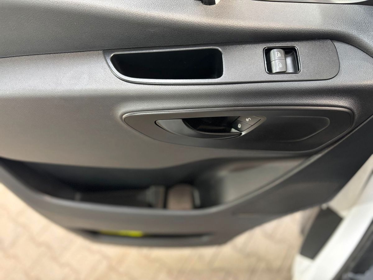 Fahrzeugabbildung Mercedes-Benz Sprinter III  211 CDI L1 #Klima#Kamera#MBUX#AHK