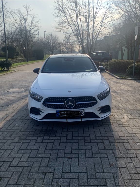 Image of Mercedes-Benz A 220