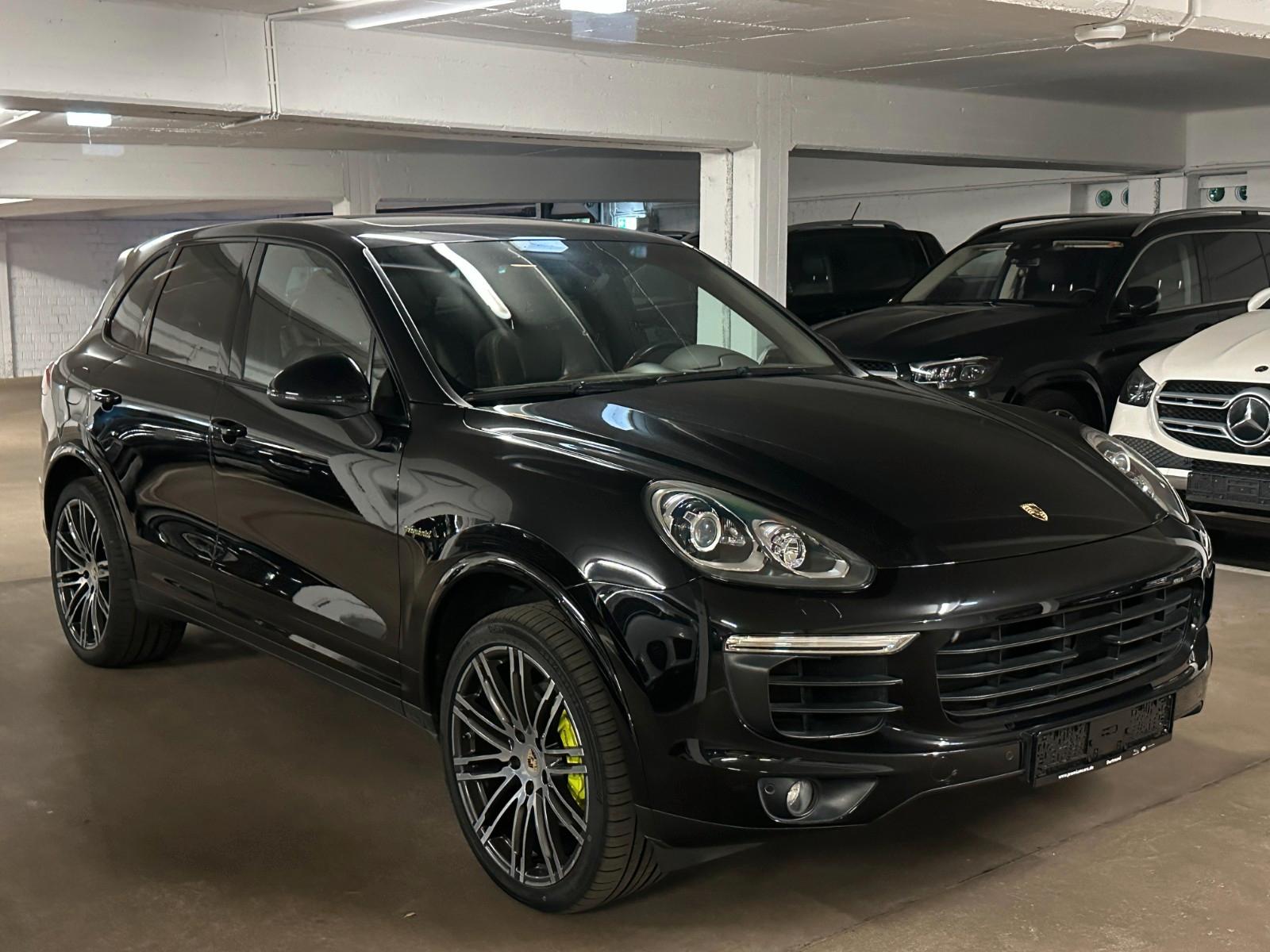PORSCHE CAYENNE S E-HYBRID PLATINUM EDITION *PANO*LM-21" | 416 ch | 4X4 | BVA | 1-HD, TOP-AUSSTATTUNG!