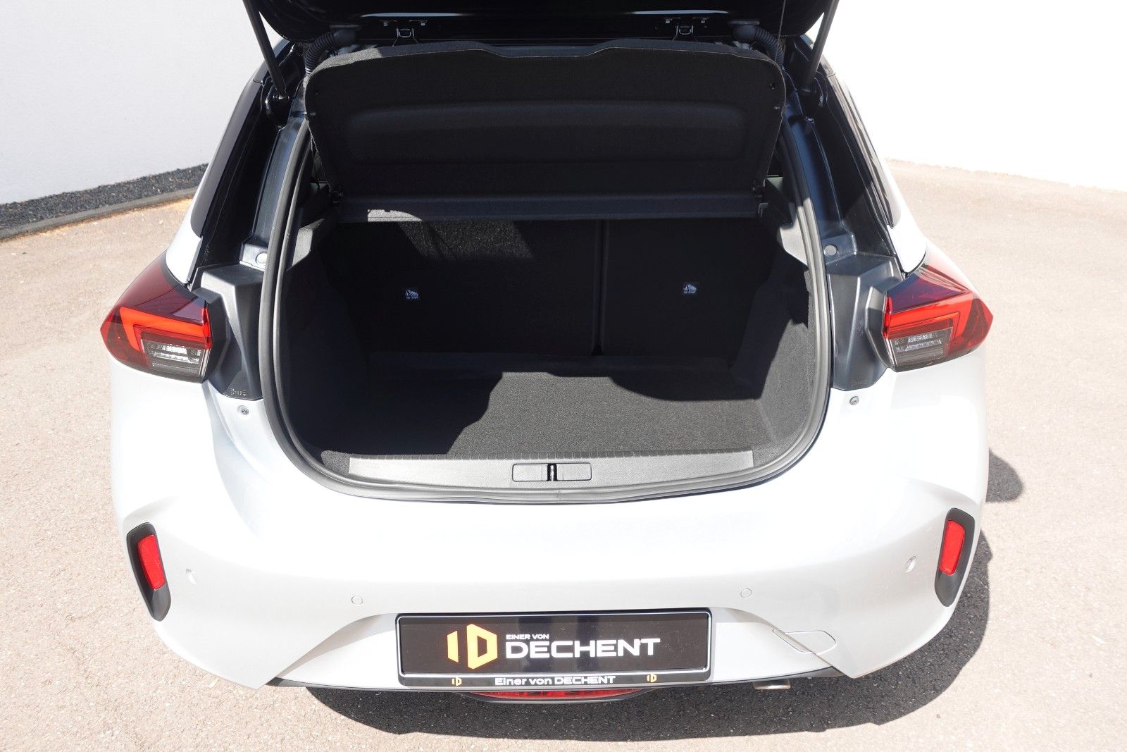 Fahrzeugabbildung Opel Corsa GS 1.2T,Sitzhz,Kamera,Allwetter,LED,DAB+