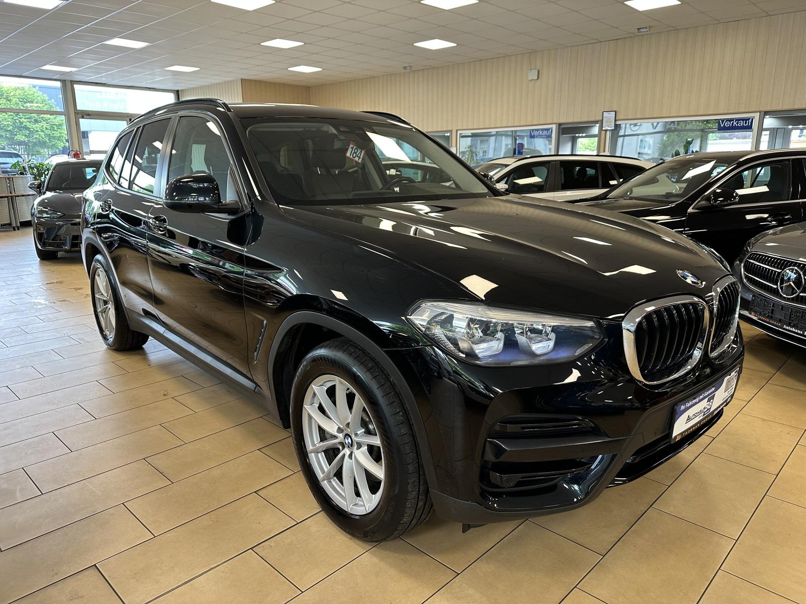 BMW X3 xDrive 30*Advantage*AHK*Leder*Navi*LED*SHZ, миниатюра 3