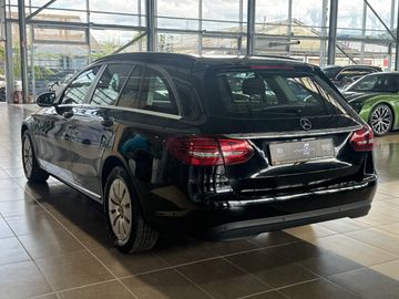 Mercedes C 200 - 4