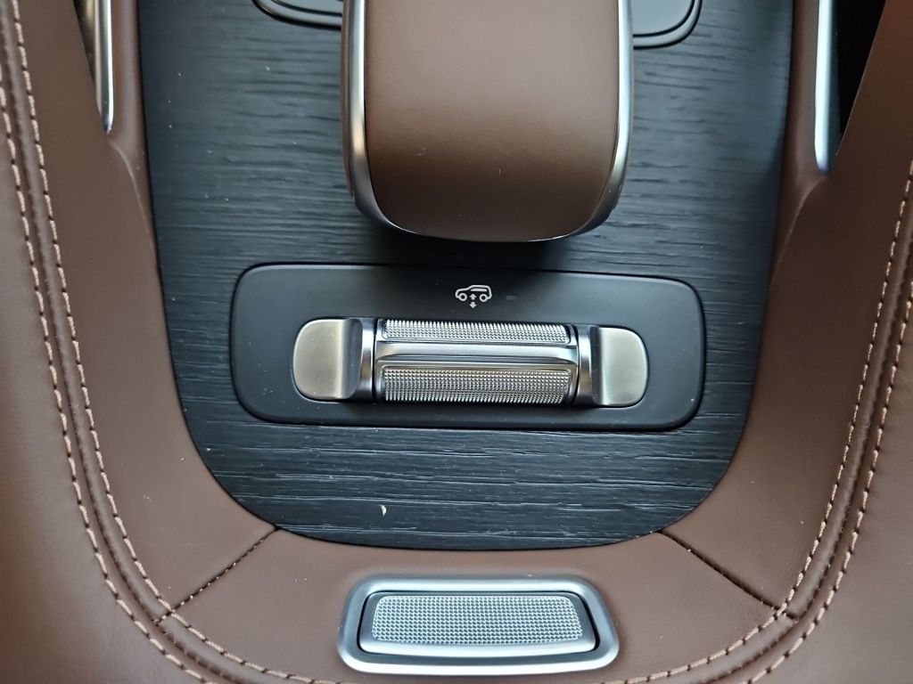 Fahrzeugabbildung Mercedes-Benz GLE 53 AMG HYBRID +PREMIUM-PLUS+AHK+FOND-KOMFORT