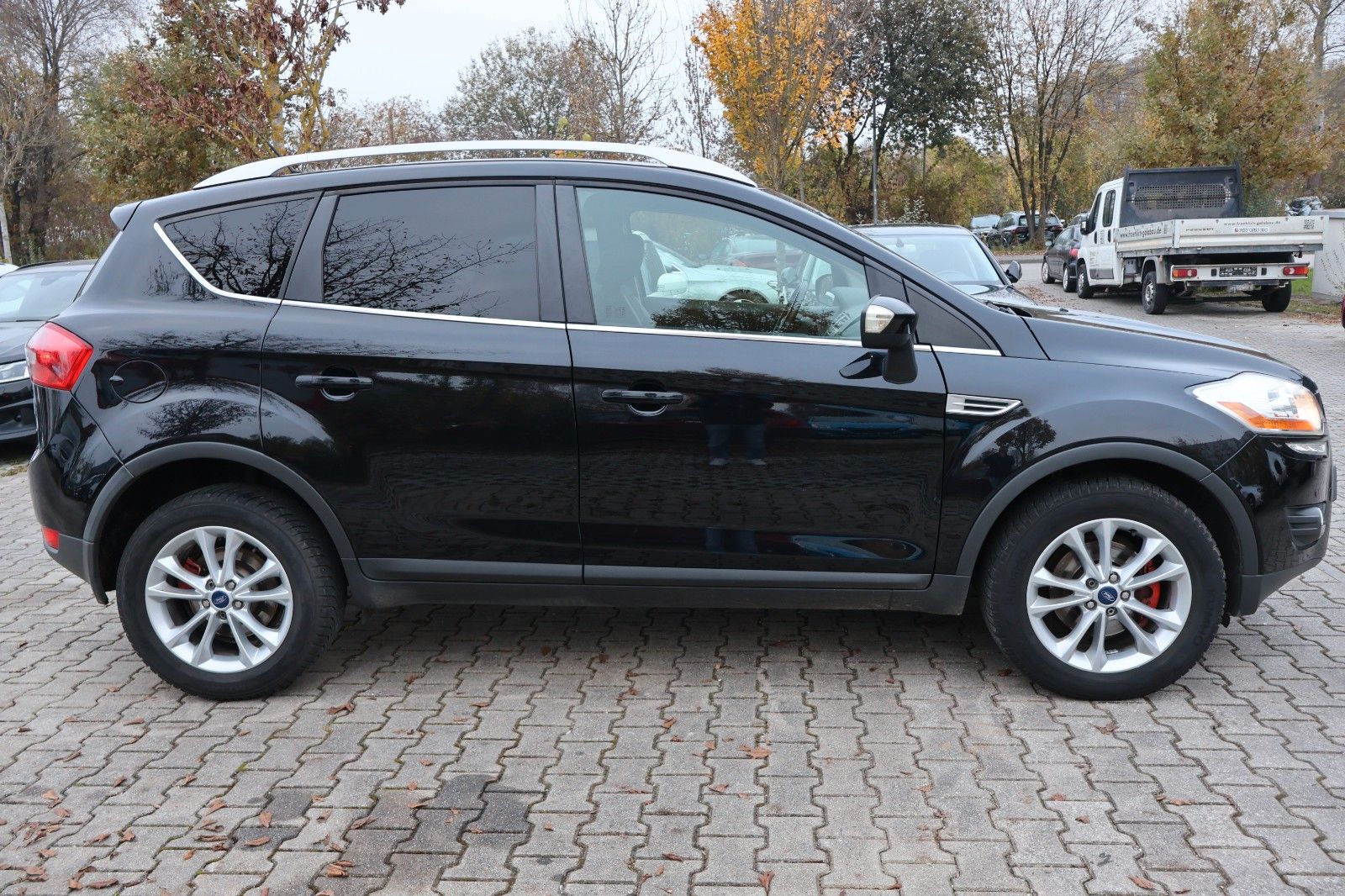 Fahrzeugabbildung Ford Kuga Titanium