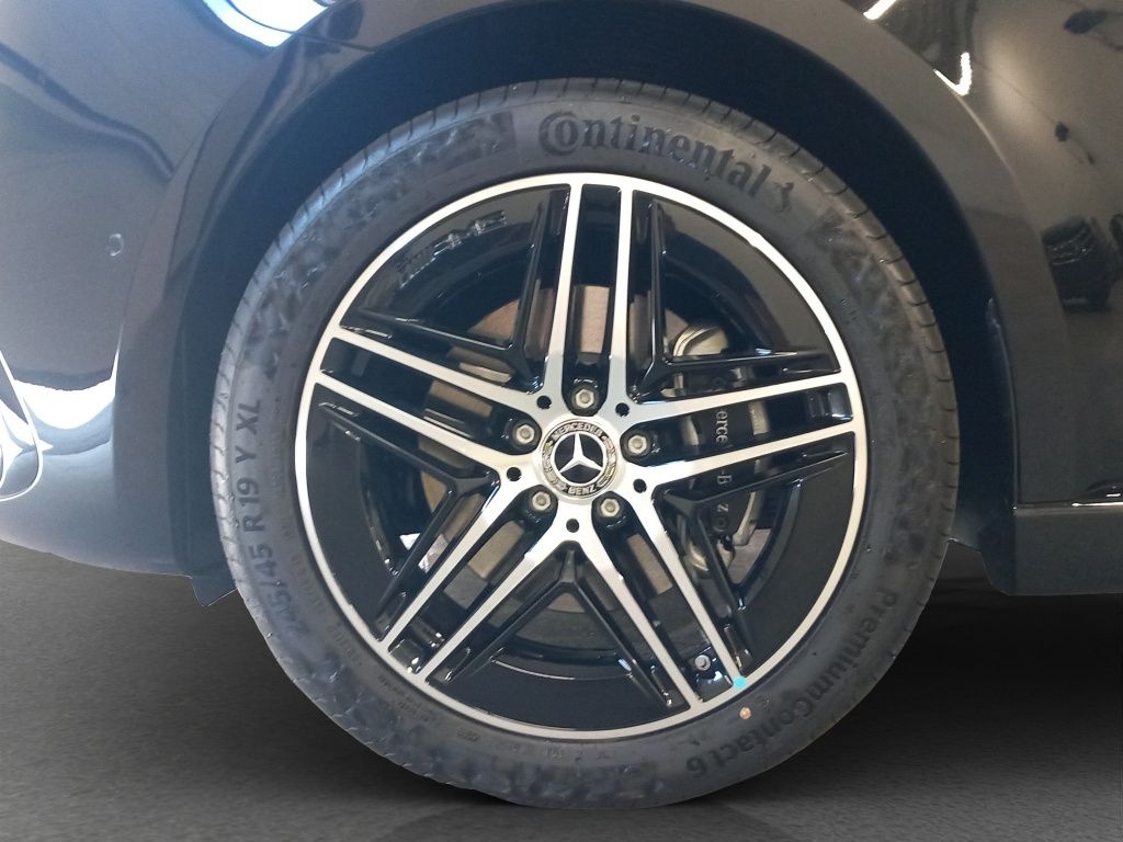 Fahrzeugabbildung Mercedes-Benz V 300 d AVANTGARDE Lang AHK*Leder*Navi*Standh.