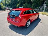 Volvo V60 D6 TWIN ENGINE Plug-in-Hybrid Momentum M... - Volvo Hybrid (Diesel/Elektro)