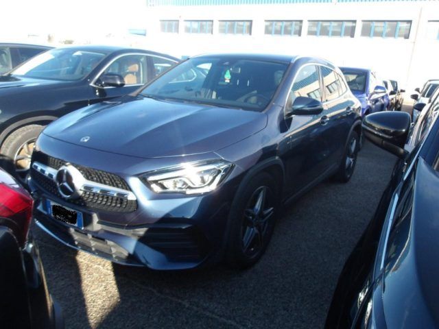 Mercedes-Benz MERCEDES-BENZ GLA 200 D AUTOMATIC PREMIUM ***IVA