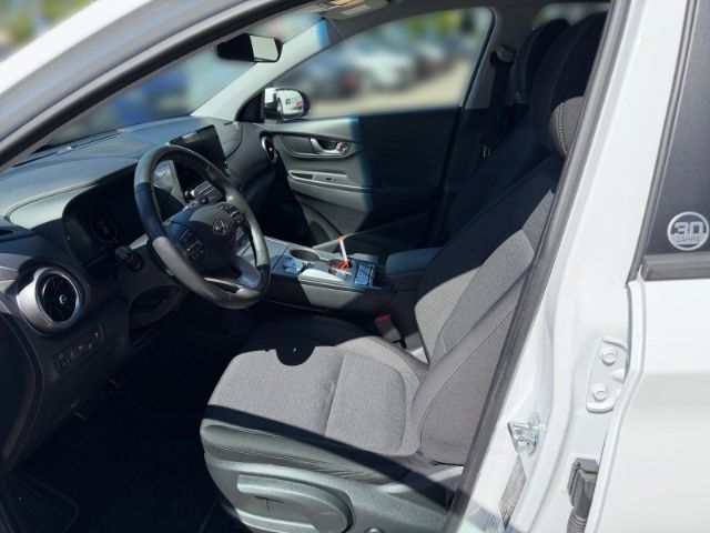 Fahrzeugabbildung Hyundai KONA Edition 30+ Elektro 2WD +KLIMA+RFK+PDC+NAVI