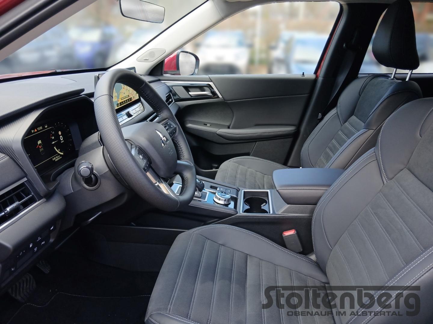 Mitsubishi Outlander Intro Edition 2.4 PHEV S-AWC HUD Stand