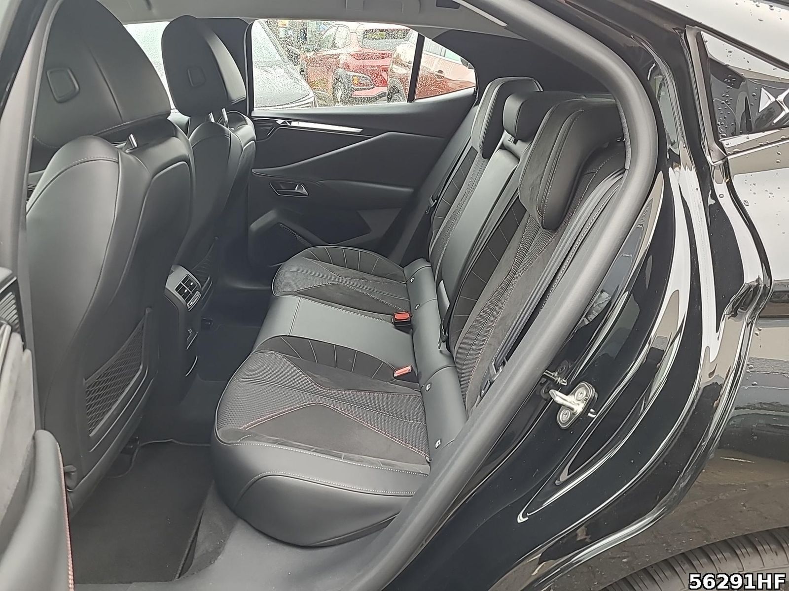 Fahrzeugabbildung DS Automobiles DS4 Performance Line